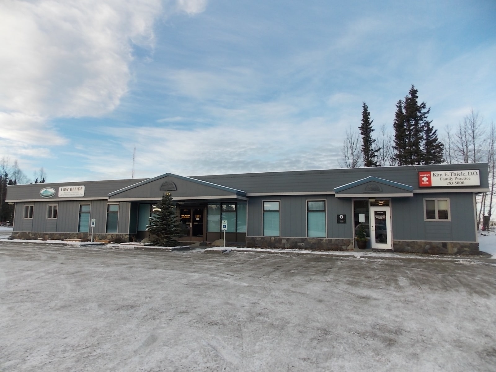 105 Trading Bay Rd, Kenai, AK for lease Primary Photo- Image 1 of 4