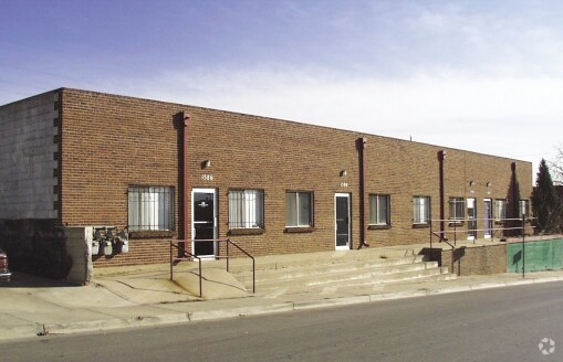 1586-1596 S Acoma St, Denver, CO à louer - Photo du bâtiment - Image 2 de 7