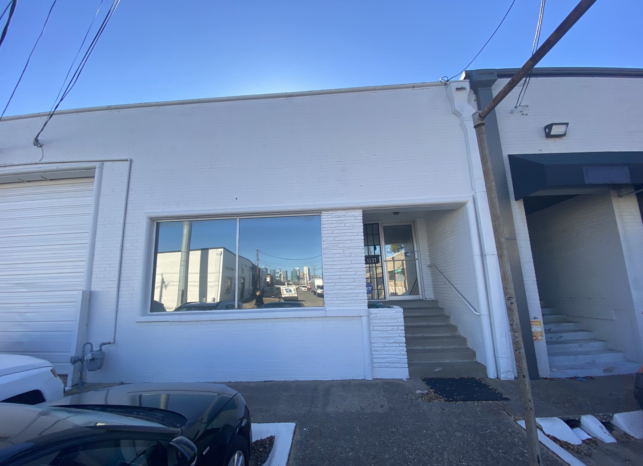 1327 E Levee St, Dallas, TX for lease Building Photo- Image 1 of 3