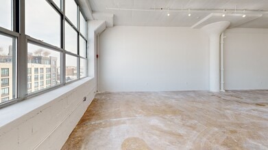37-18 Northern Blvd, Long Island City, NY for lease Matterport 3D Scan- Image 1 of 6