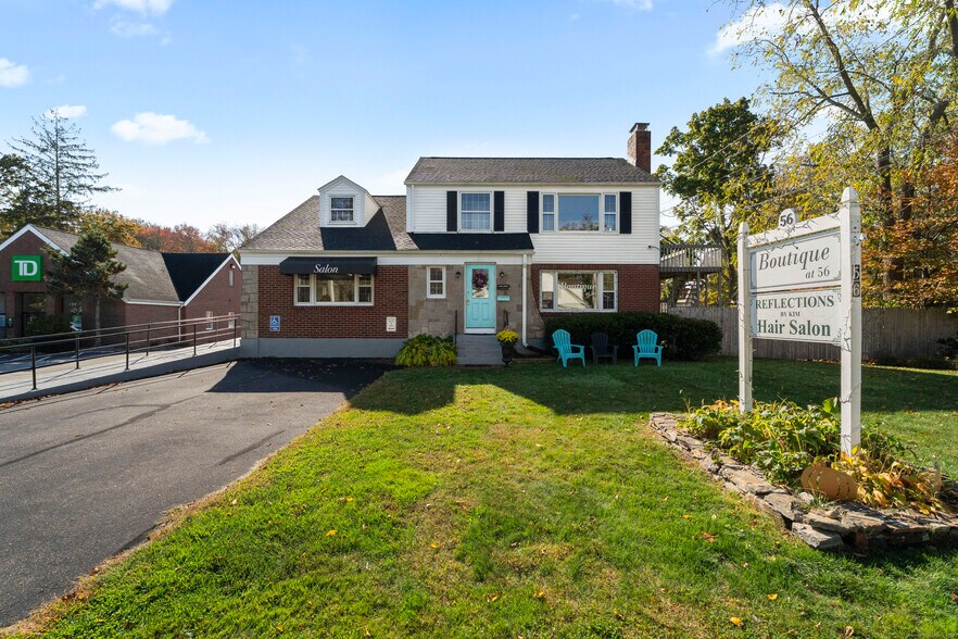 56 Norwich Ave, Colchester, CT à vendre - Photo du bâtiment - Image 2 de 27