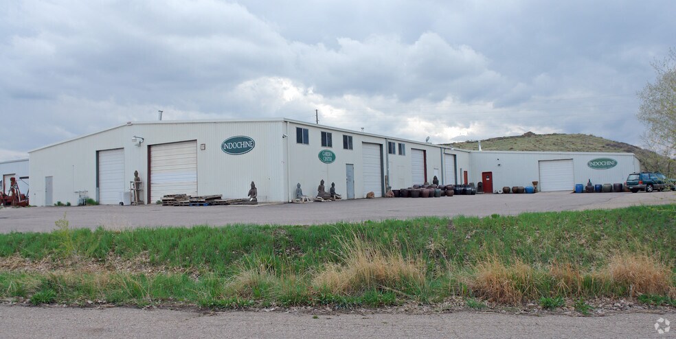 1729 & 1779 Valtec Lane portefeuille de 2 propriétés à vendre sur LoopNet.ca - Photo du bâtiment - Image 2 de 8