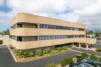 Plus de détails pour 9042 Garfield Ave, Huntington Beach, CA - Bureau à louer