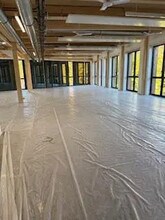 Bureau dans Champs-sur-Marne à louer Photo du bâtiment- Image 1 de 3