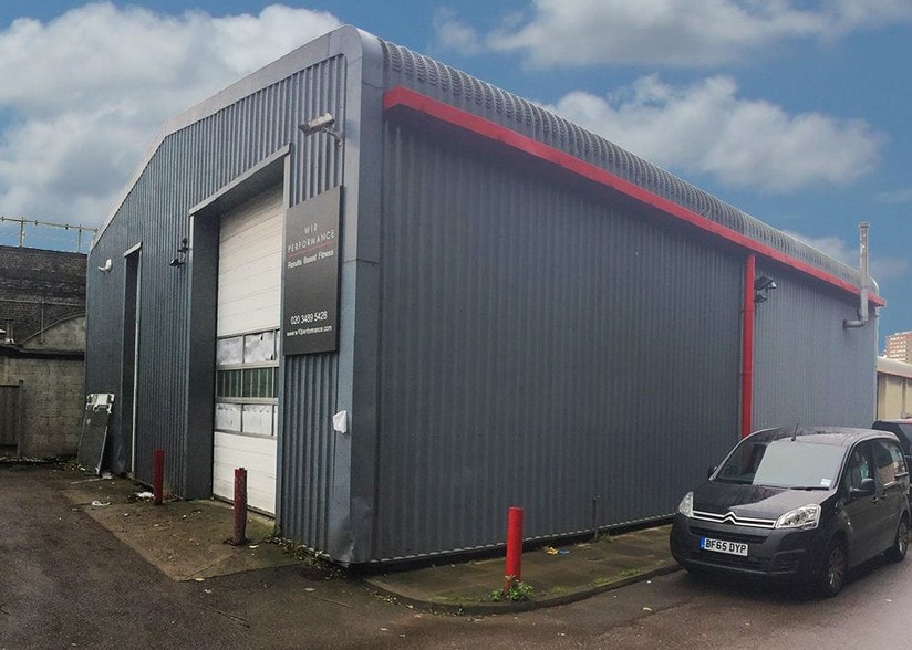 69 St Marks Rd, London for lease - Building Photo - Image 2 of 2