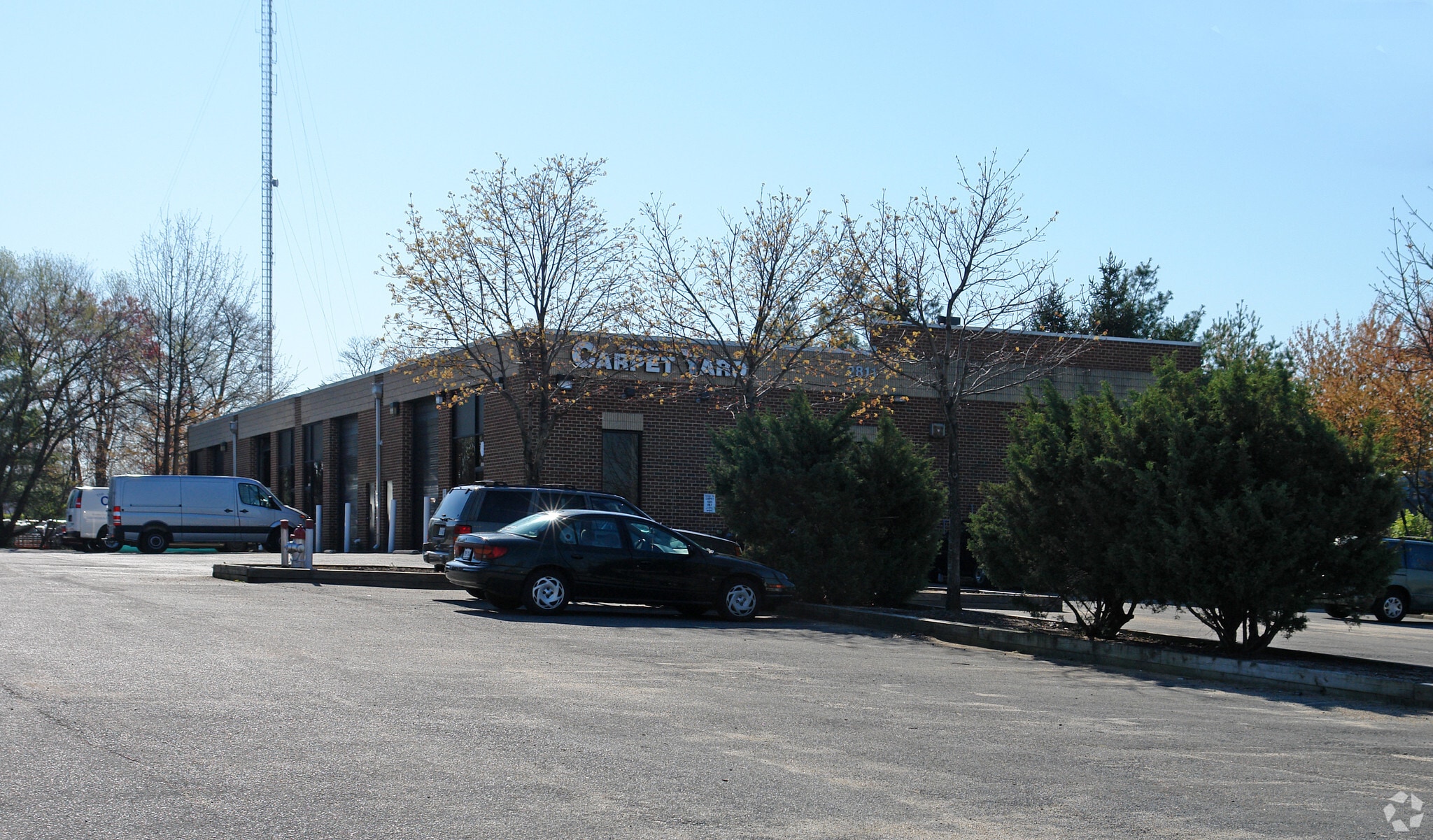 2811 Merrilee Dr, Fairfax, VA for lease Primary Photo- Image 1 of 3