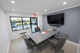 3551 23rd Ave S, Lake Worth, FL for lease Interior Photo- Image 2 of 3