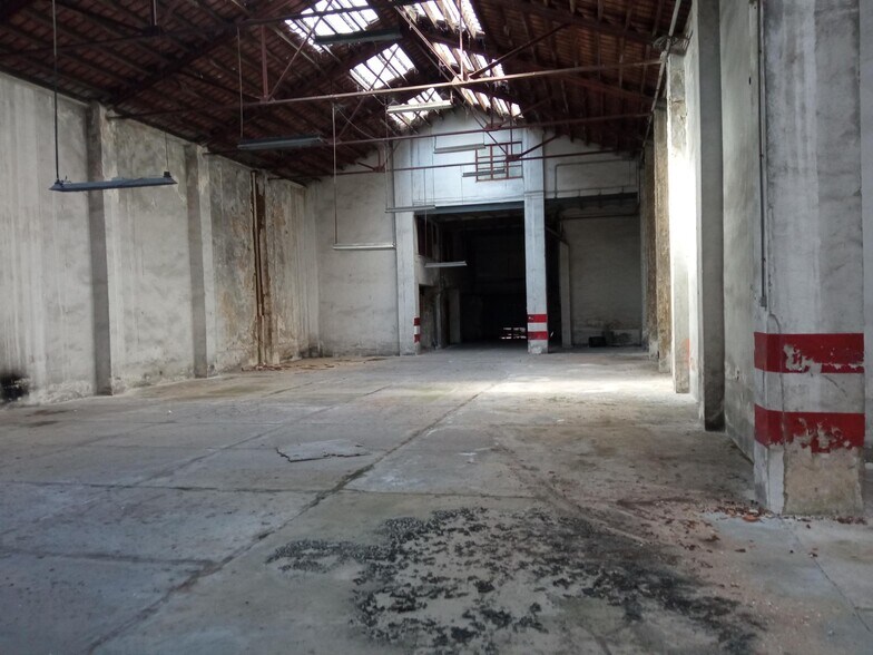 Carrer Planes de la Baronia, Alcoy, Alicante à vendre - Photo du bâtiment - Image 2 de 16