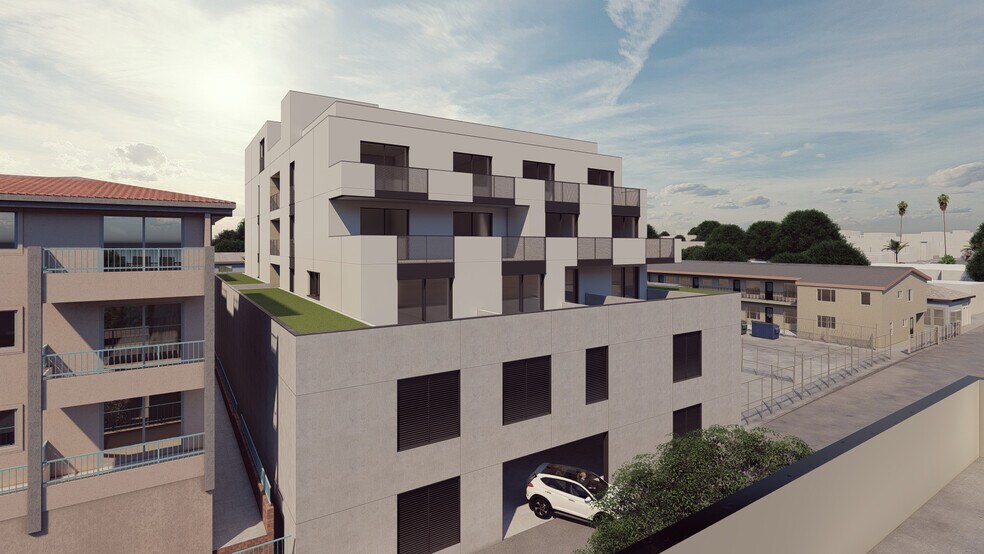 646 W 6th St, San Pedro, CA à vendre - Photo du bâtiment - Image 2 de 5