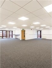 6 Waterberry Dr, Waterlooville for lease Interior Photo- Image 1 of 6