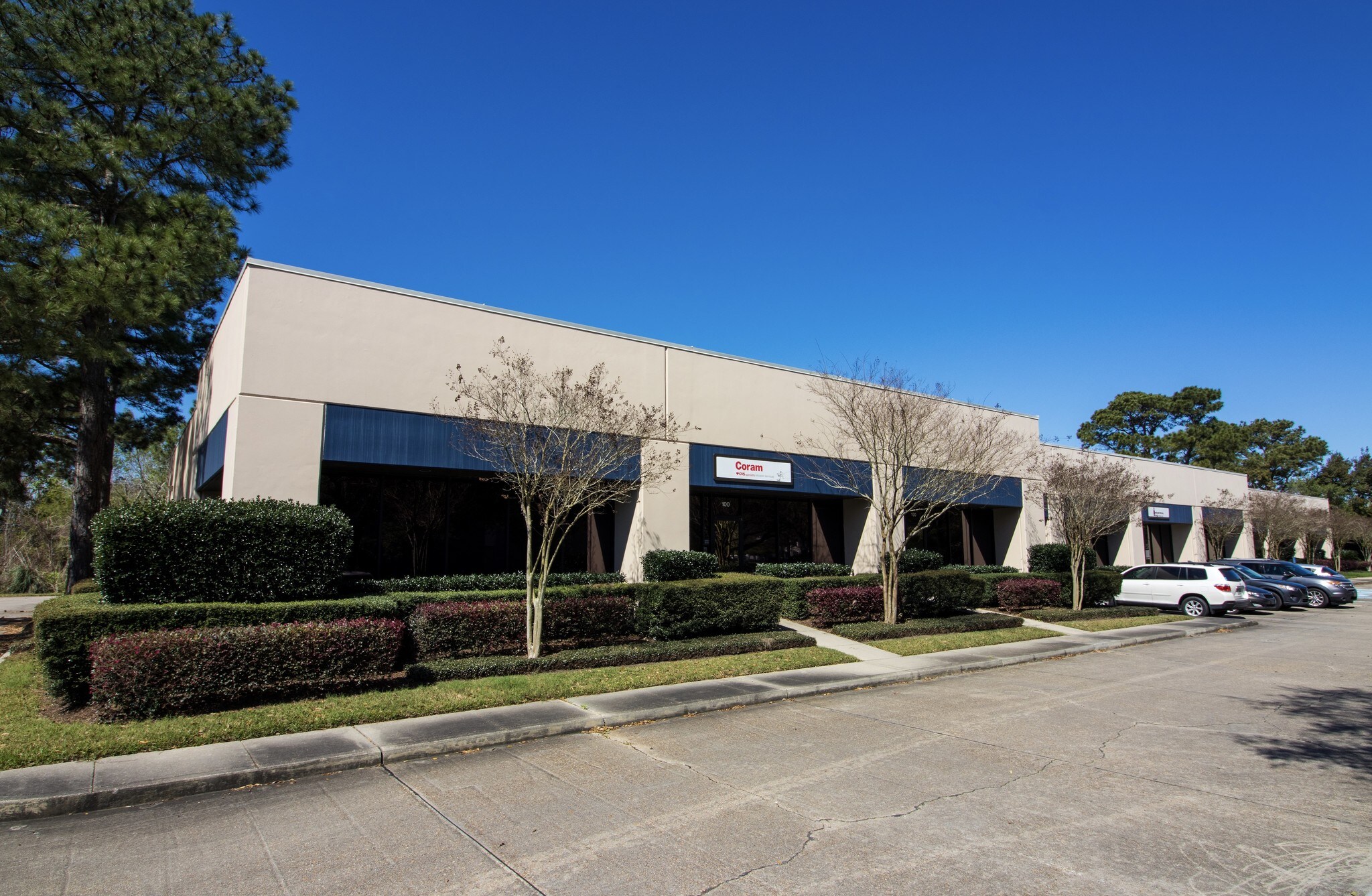 115 James Dr W, Saint Rose, LA à louer Photo du bâtiment- Image 1 de 4