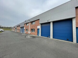 Plus de détails pour Local d'activités à louer