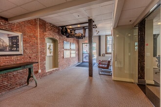 7-15 Rantoul St, Beverly, MA for lease Interior Photo- Image 1 of 15