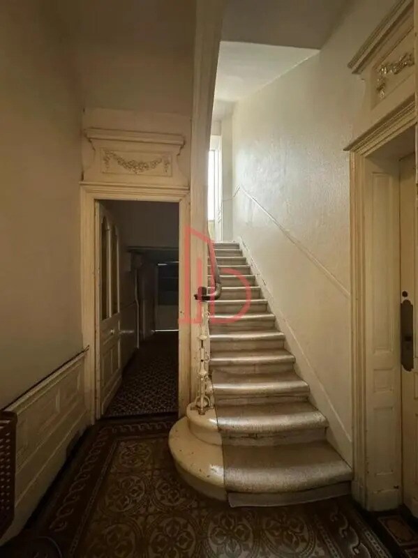 Bureau dans Bordeaux à louer Hall d’entrée- Image 1 de 6