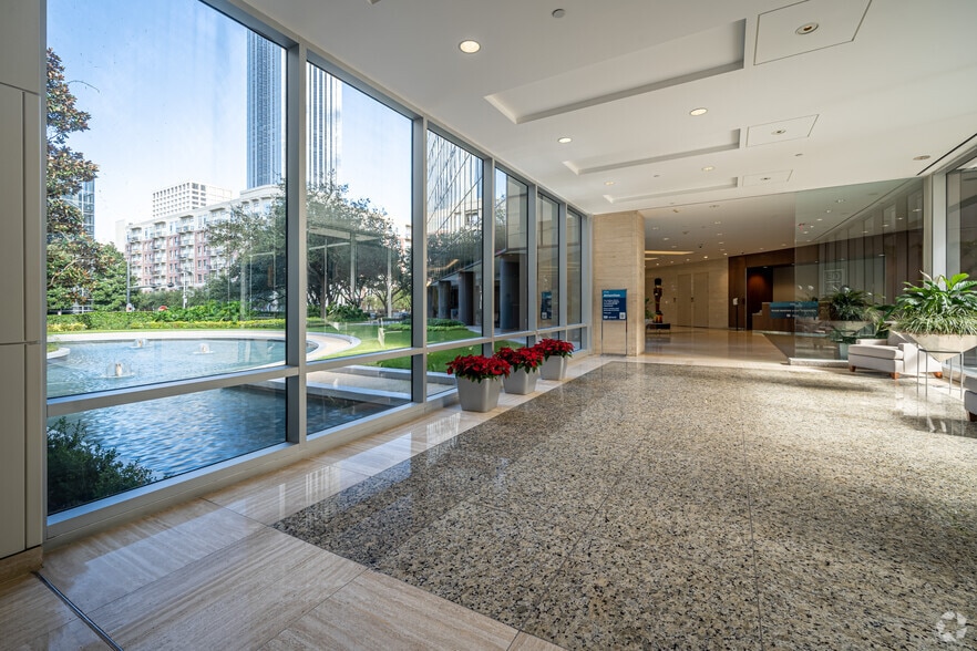 3040 Post Oak Blvd, Houston, TX for lease - Lobby - Image 3 of 16