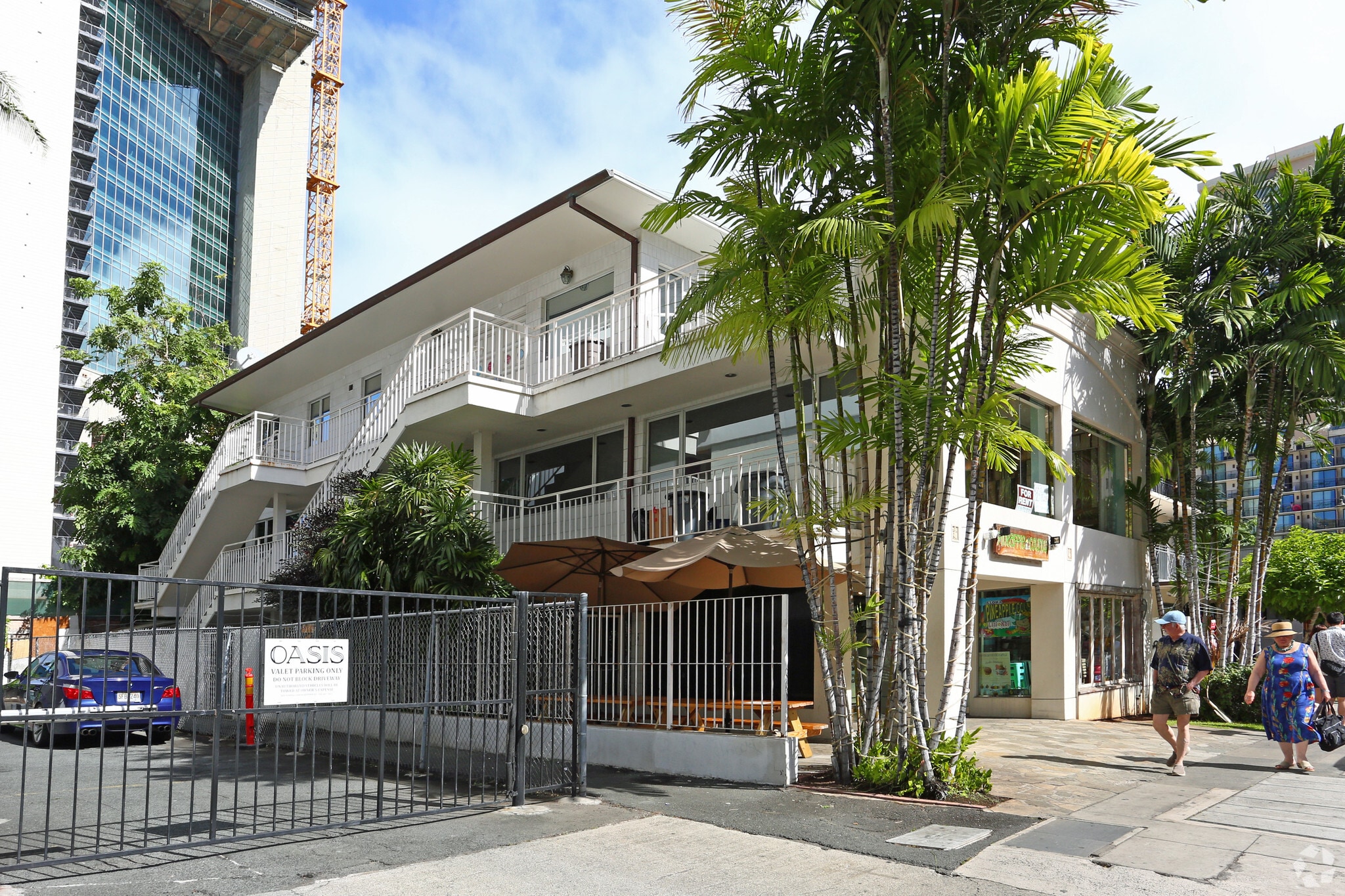 342 Lewers St, Honolulu, HI for lease Building Photo- Image 1 of 12