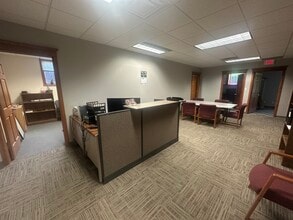 1540 Midland Ct NE, Cedar Rapids, IA for lease Building Photo- Image 1 of 8