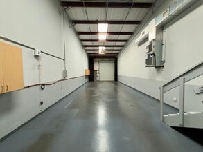 698 E Heinberg St, Pensacola, FL for lease Interior Photo- Image 2 of 18