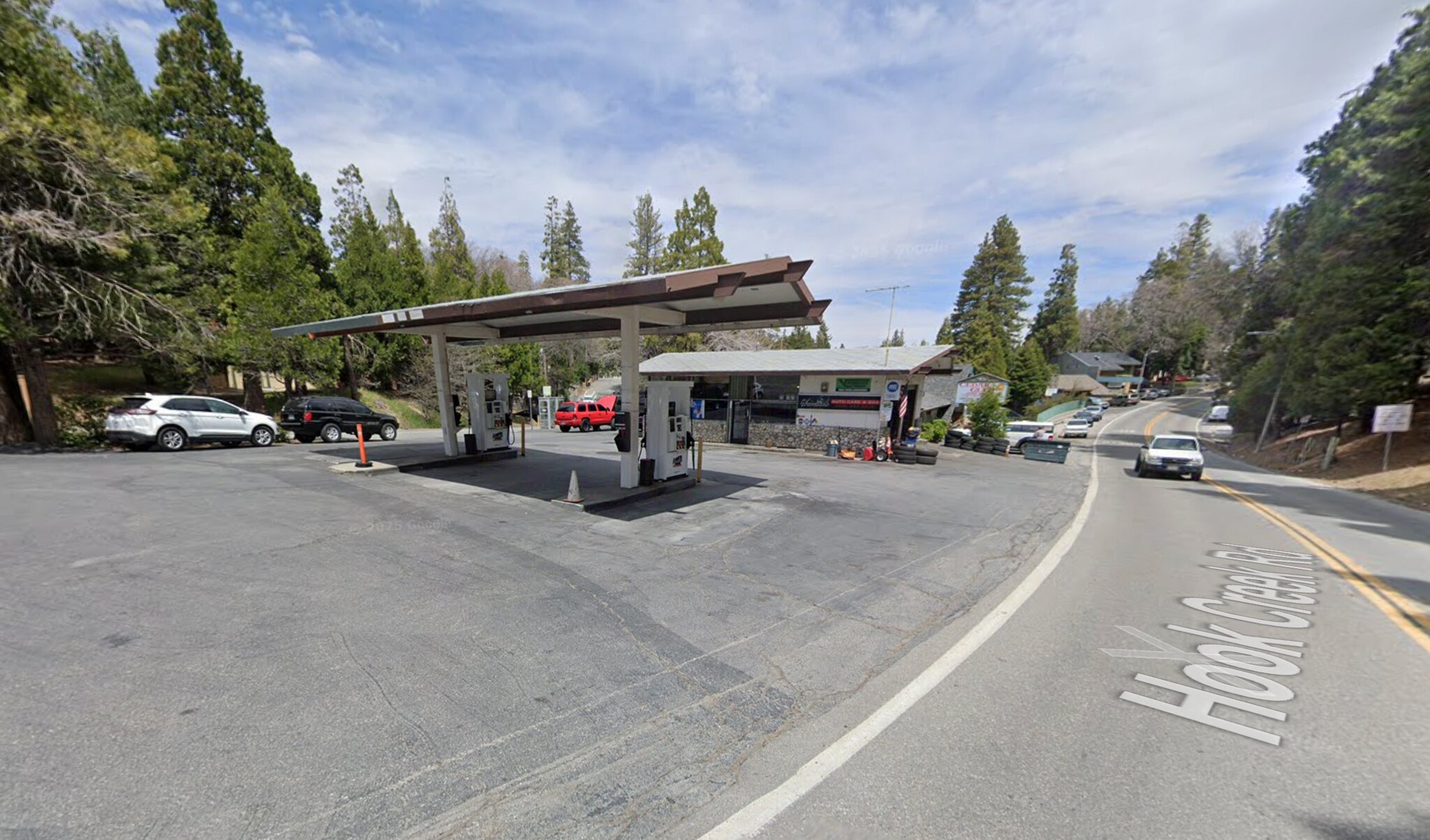 231 N State Highway 173, Lake Arrowhead, CA à vendre Photo principale- Image 1 de 2