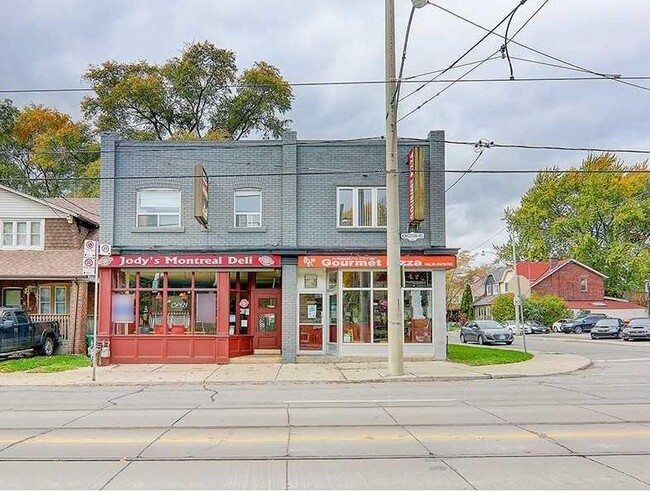 Plus de détails pour 64 Kingston Rd, Toronto, ON - Commerce de détail à louer