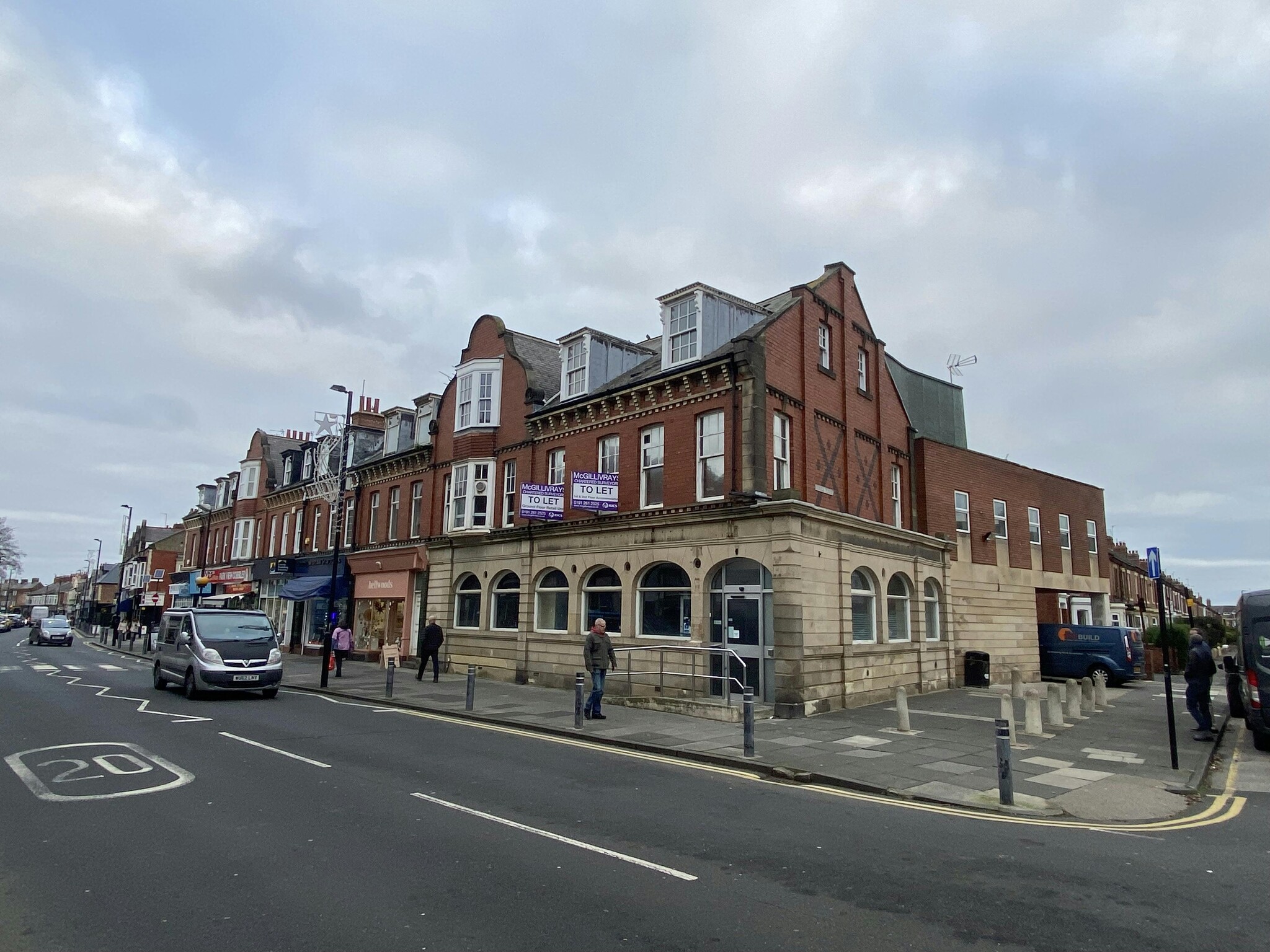 86 Park Vw, Whitley Bay for lease Primary Photo- Image 1 of 8