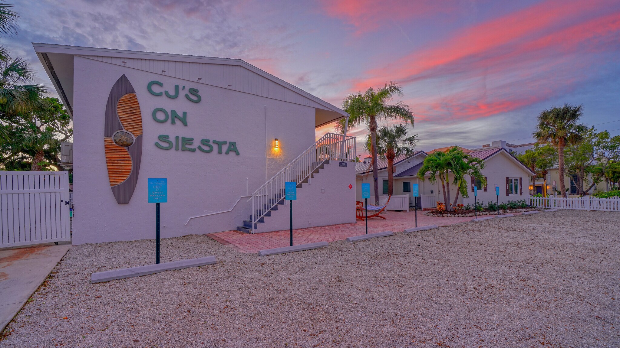 104 Avenida Veneccia, Siesta Key, FL à vendre Photo principale- Image 1 de 51