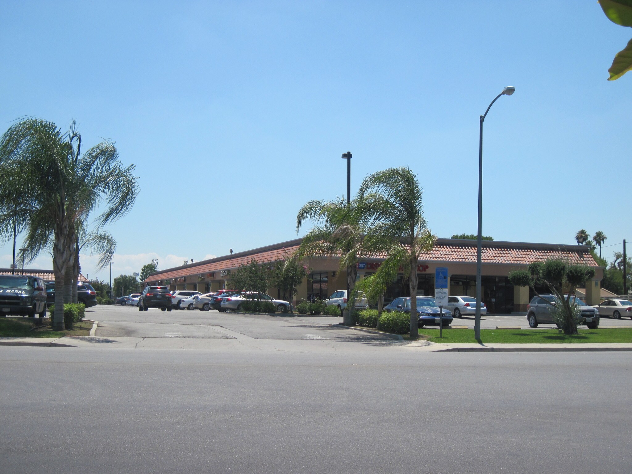 5404-5498 California Ave, Bakersfield, CA for sale Building Photo- Image 1 of 1