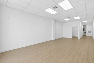 229-265 Beach 20Th St, Far Rockaway, NY for lease Interior Photo- Image 2 of 26