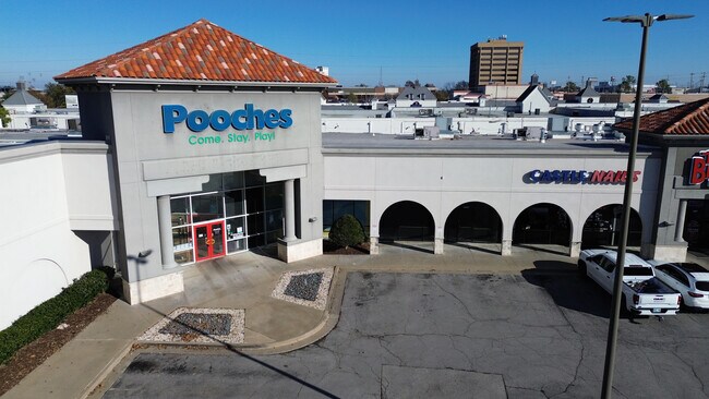 Plus de détails pour 5321-5355 E 41st St S, Tulsa, OK - Commerce de détail à louer