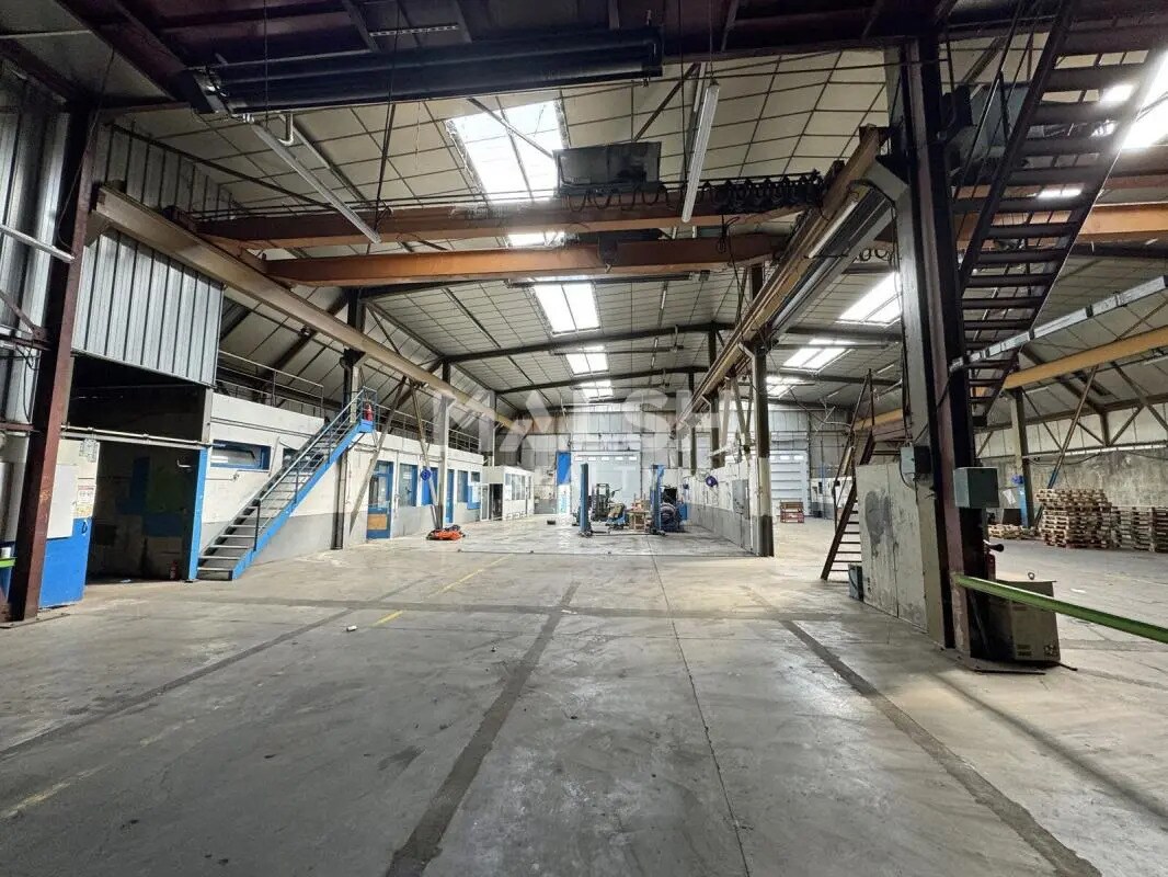 Bureau dans Saint-Étienne à louer Photo du bâtiment- Image 1 de 3