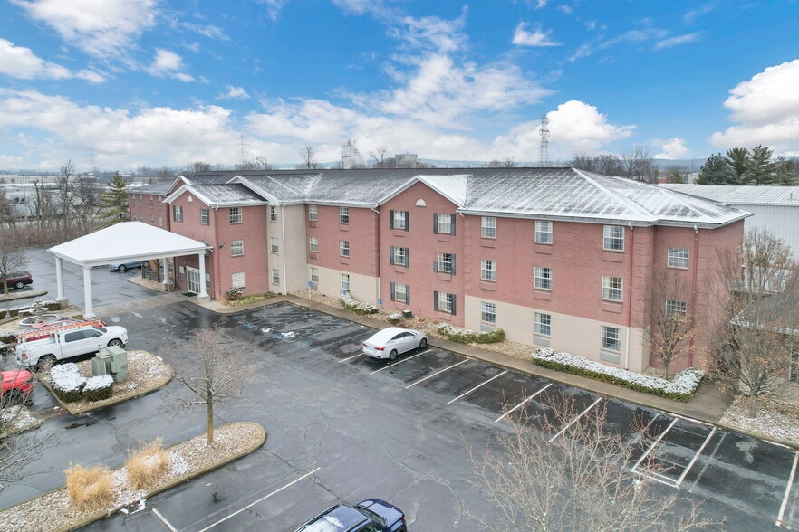 11180 Dowlin Dr, Cincinnati, OH for sale - Building Photo - Image 2 of 74