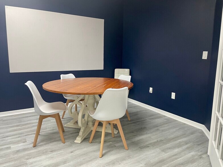 58-74 Sarasota Center Blvd, Sarasota, FL for sale - Interior Photo - Image 2 of 8