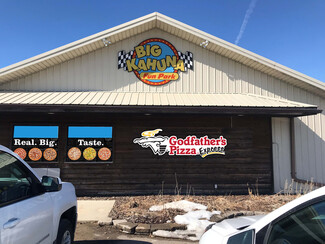 More details for 190 Progress Way, Spicer, MN - Retail for Sale