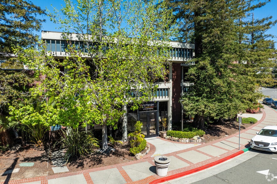 360-370 Highland Ave, Oakland, CA for lease - Building Photo - Image 3 of 3
