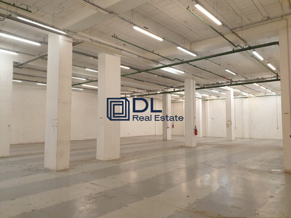 Industrial in Bagnolet for sale Interior Photo- Image 1 of 6