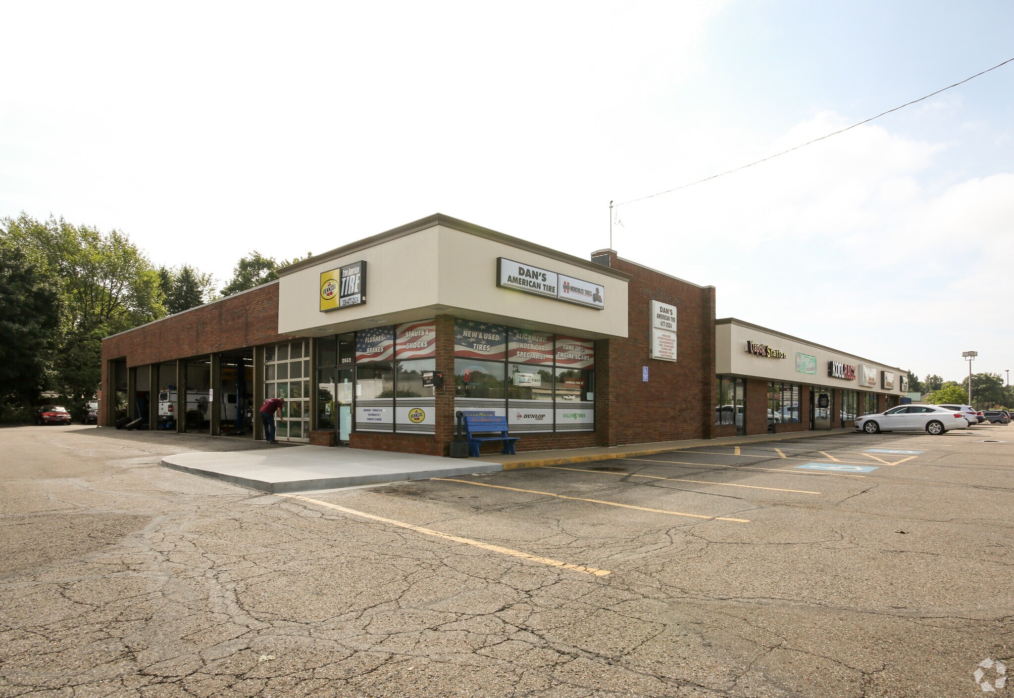 2800-2852 Whipple Ave, Canton, OH à louer Photo principale- Image 1 de 2