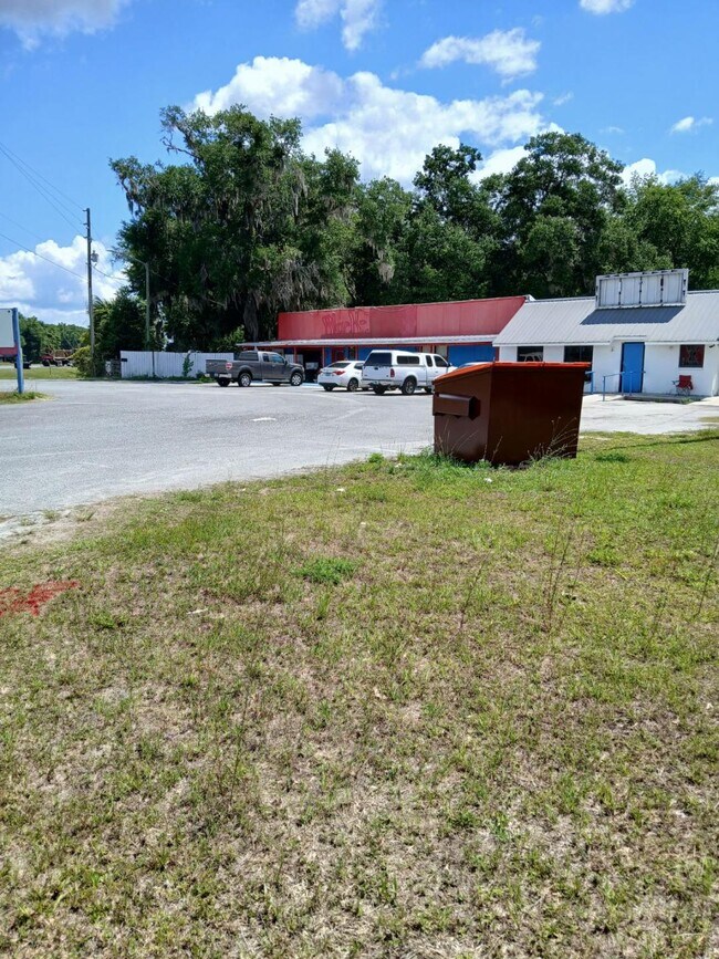 Plus de détails pour 16535 N US Highway 301, Citra, FL - Commerce de détail à vendre