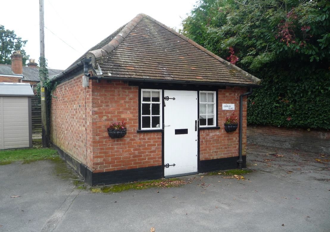 High St, Hartley Wintney for lease Primary Photo- Image 1 of 2