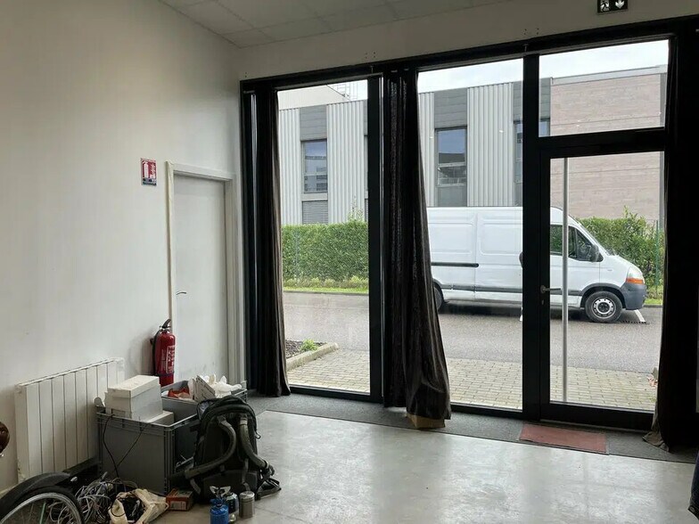 10 Rue Louise Michel, Strasbourg à louer - Photo du bâtiment - Image 2 de 6