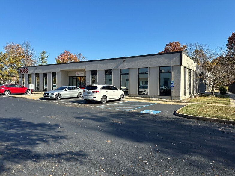 3088 State Route 27, Kendall Park, NJ à vendre - Photo du bâtiment - Image 3 de 7