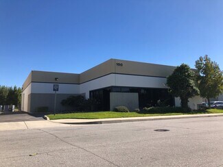 Plus de détails pour 150 Commerce Way, Walnut, CA - Industriel à louer