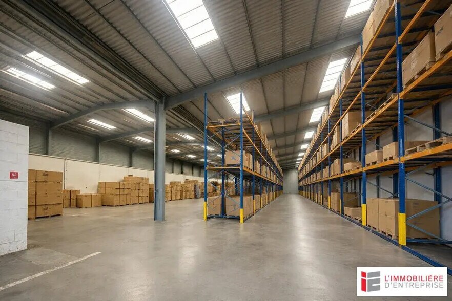 Flex dans Rennes à louer - Photo du bâtiment - Image 2 de 3