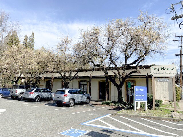 601 Main St, Placerville, CA à vendre - Photo du bâtiment - Image 3 de 8