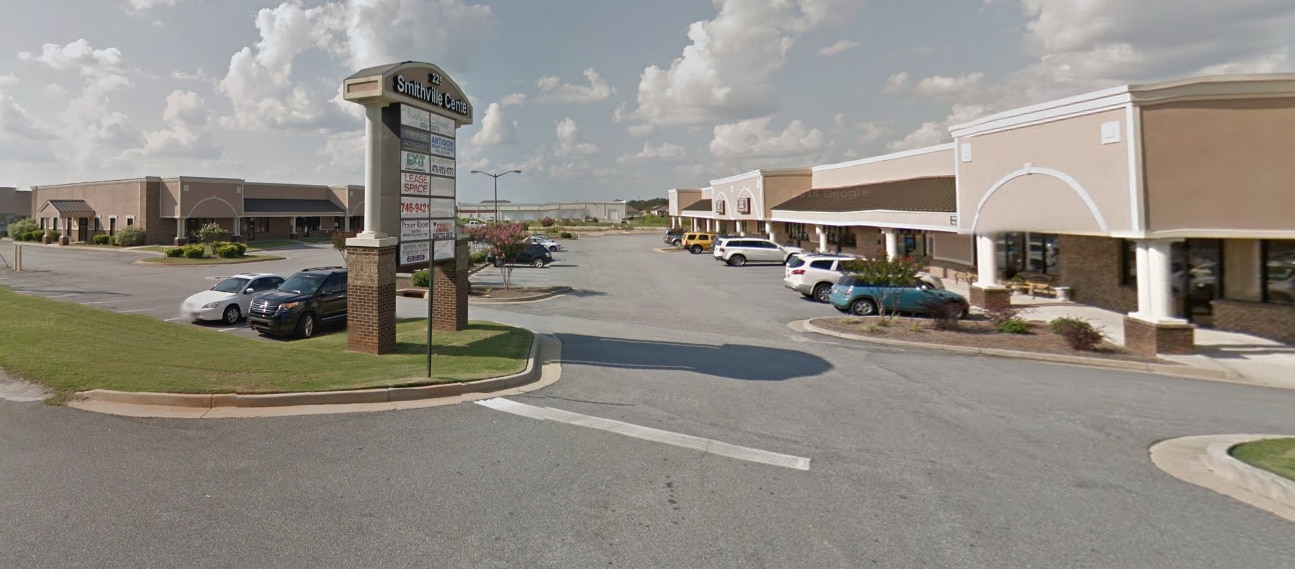 Prime Warner Robins Retail Opportunity portfolio of 2 properties for sale on LoopNet.ca Primary Photo- Image 1 of 3
