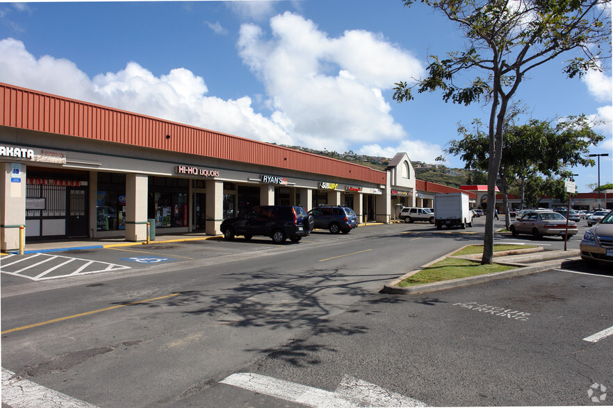 820 Hind Dr, Honolulu, HI for lease - Building Photo - Image 2 of 7