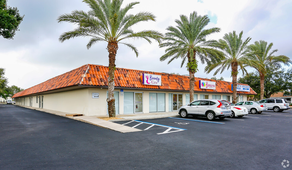 129 W Hibiscus Blvd, Melbourne, FL for lease - Building Photo - Image 1 of 19