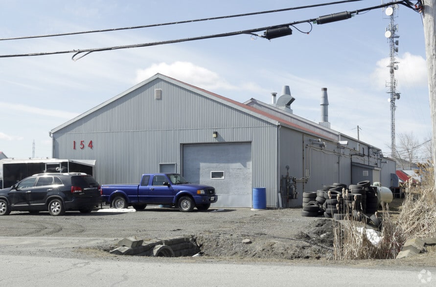 154 Av Loyola-Schmidt, Vaudreuil-dorion, QC for sale - Building Photo - Image 2 of 2