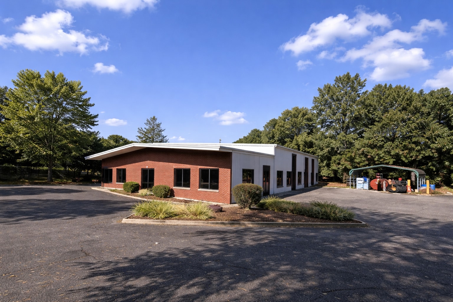 4337 Brogdon Place Cv, Suwanee, GA for lease Primary Photo- Image 1 of 13