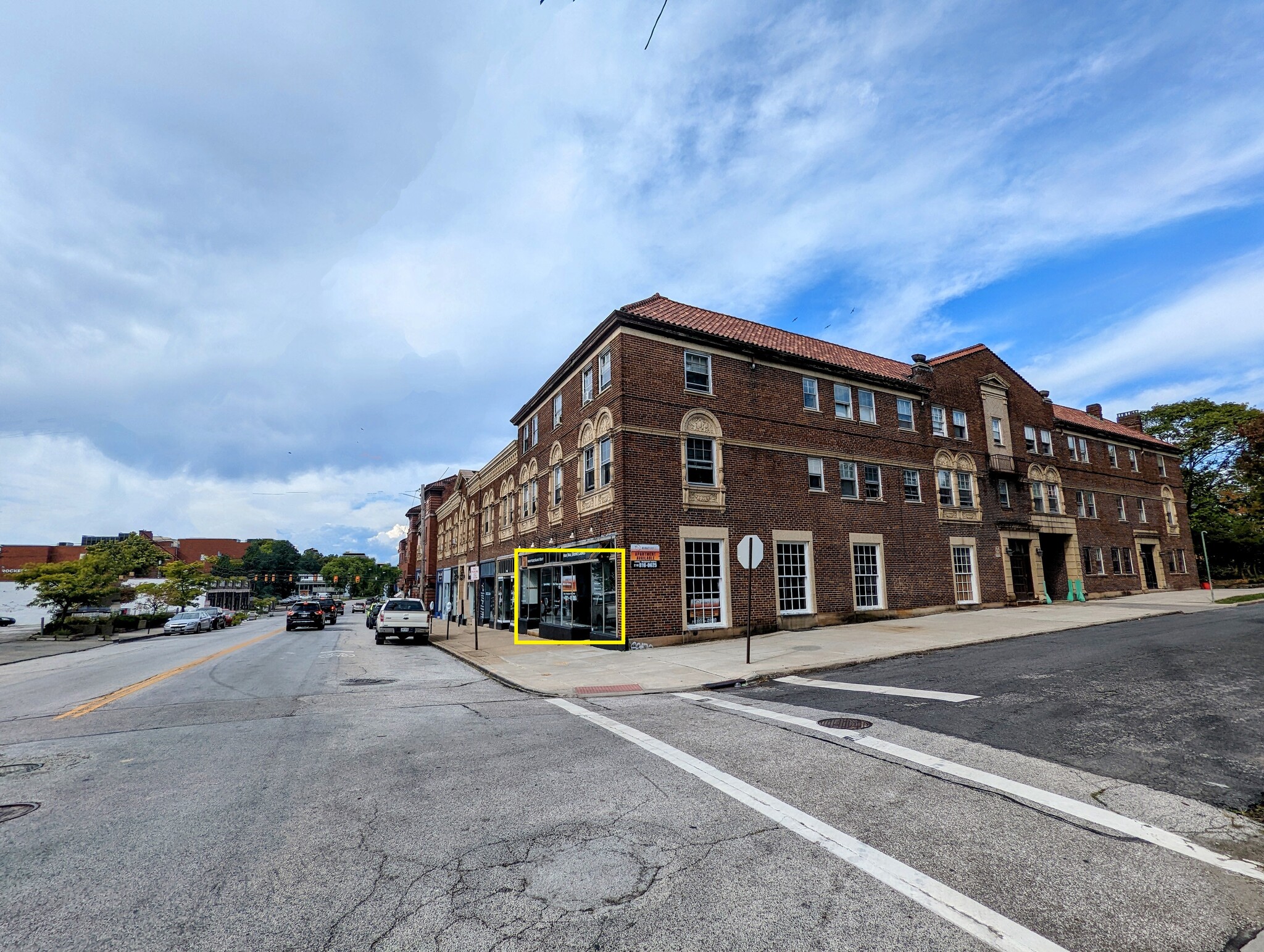 1651 Lee Blvd, Cleveland, OH à vendre Photo du bâtiment- Image 1 de 1