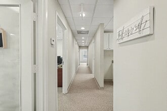 10712 Ballantraye Dr, Fredericksburg, VA à louer Photo intérieure- Image 2 de 24